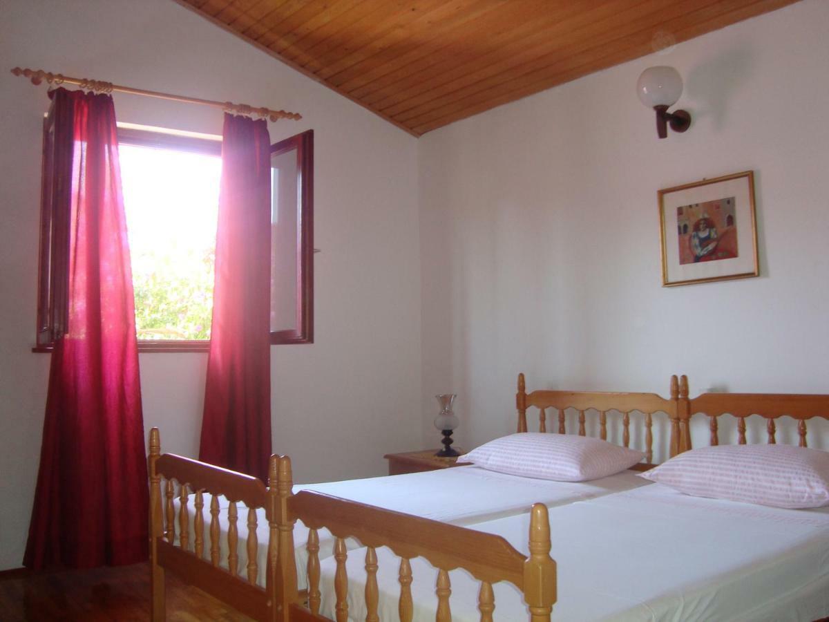 Apartments Lovor Silba Bagian luar foto