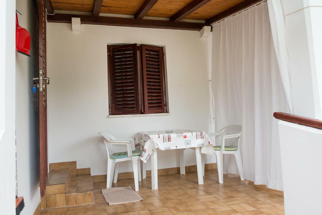 Apartments Lovor Silba Bagian luar foto