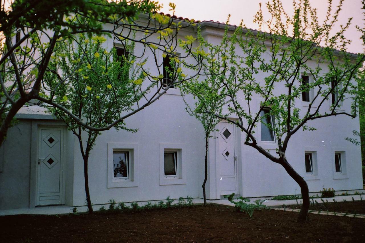 Apartments Lovor Silba Bagian luar foto